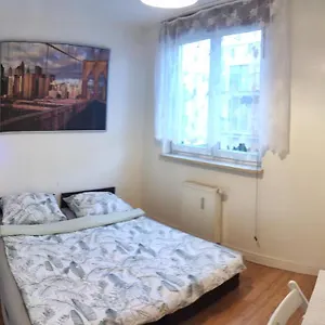 Valda ,pokoje Przy Trasie Torunskiej Проживание в семье